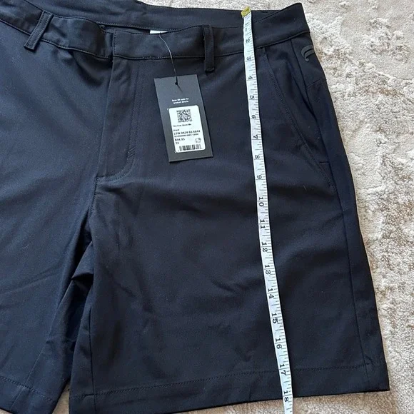 Fabletics Mens Black The Don Short 8" Inseam 4-Way Stretch NWT - Size 35 - Picture 6 of 11